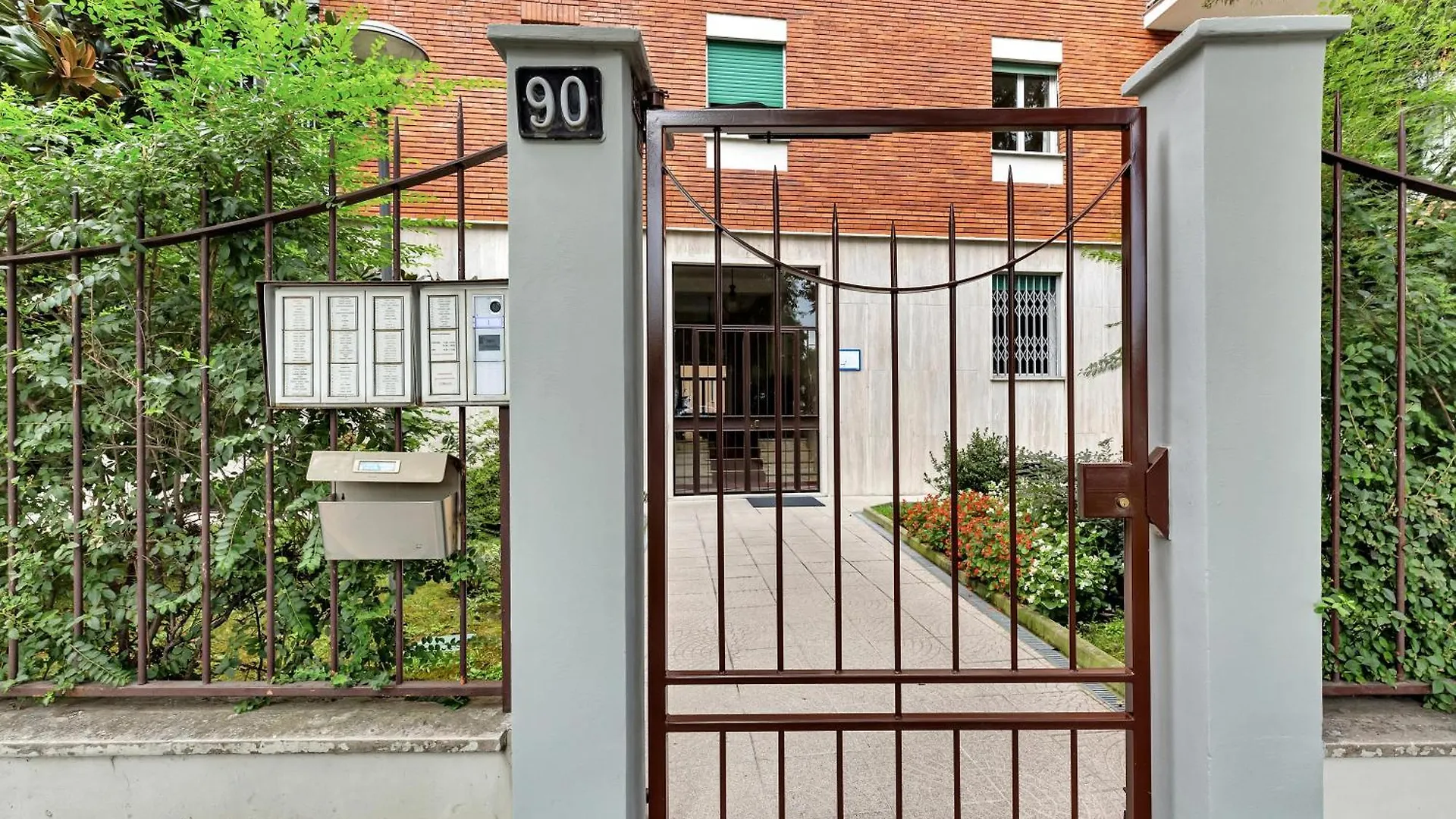 Cozy Home Primaticcio - Affitti Brevi Italia Milánó Apartman